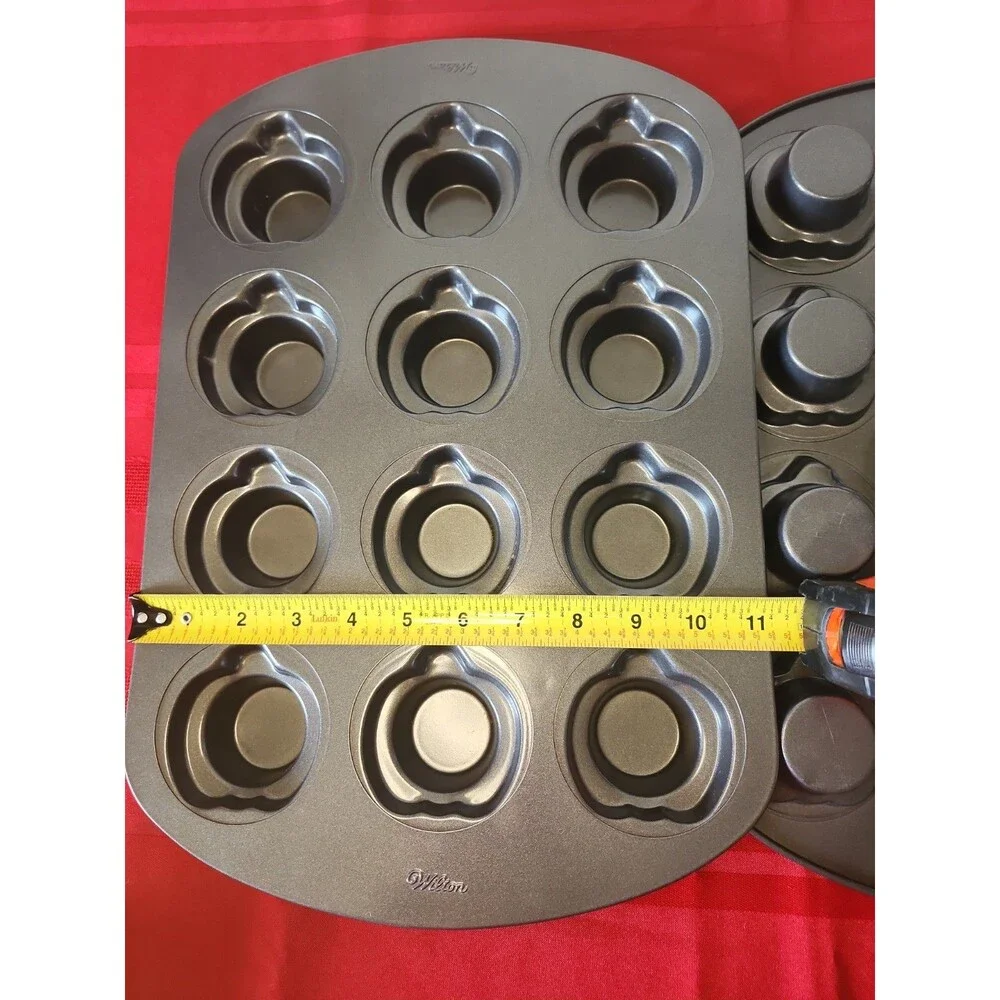 Wilton Muffin Pan Set of 2 Flower Pumpkin Apple Shape 12 Cavity Cupcake Bakeware
